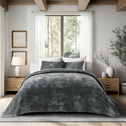 EVERGRACE Velvet Quilt Set California King 118'' x 106'', Luxurious Soft Striped Channel Bedding Set, Lightweight Velvet Comforter for All Season, Oversized Bedspread Coverlet w/ 2 Shams Charcoal Gray