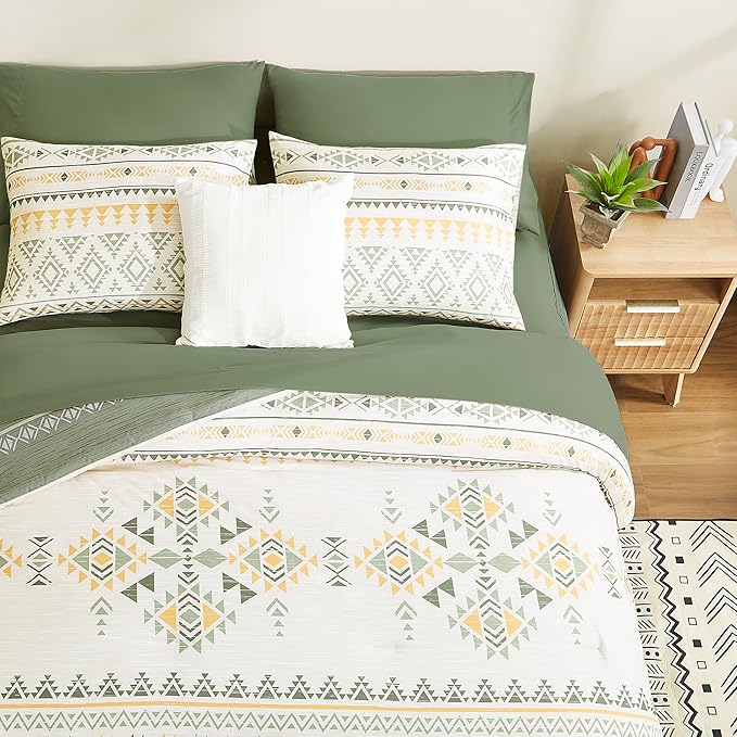 Geniospin King Size Comforter Set- 7 Pieces Boho Bed in a Bag, Western Bedding Set for All Seasons, Reversible Aztec Bedding, Lightweight Comforter Bed Set with Sheets, Pillowcases & Shams