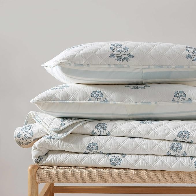 Martha Stewart - King Quilt Set, 100% Cotton Reversible Bedding Set, Incredibly Soft Feel for Year Round Comfort, 3 Piece Bed Set with Matching Pillowcases (Flower Block Print Blue)