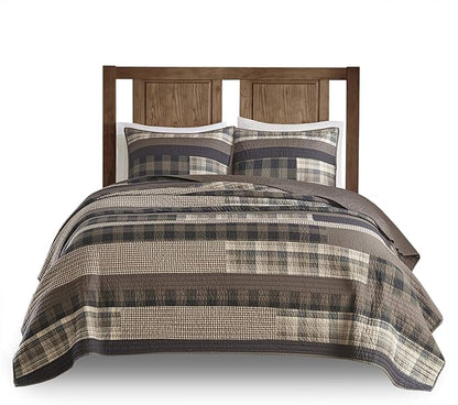 Woolrich Reversible Quilt Set - Cottage Styling Reversed to Solid Color, All Season Lightweight Coverlet, Cozy Bedding Layer, Matching Shams, Oversized King/Cal King, Winter Plains Stripes Taupe