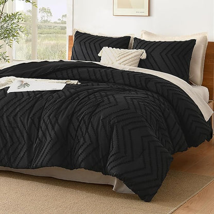 Litanika Black Queen Size Comforter Sets, 3 Pieces Lightweight Chevron Tufted Bedding Comforter Set, Fluffy Down Alternative Comforter Bed Set Gift Choice (90x90In Comforter and 2 Pillowcases)