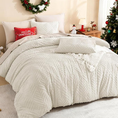 Litanika Beige Oversized Queen Comforter, 3 Pieces Cream Tufted Boho Farmhouse Bedding Comforter Sets, Lightweight Fluffy Comforter Bed Set for All Season (98x98In Comforter and 2 Pillowcases)