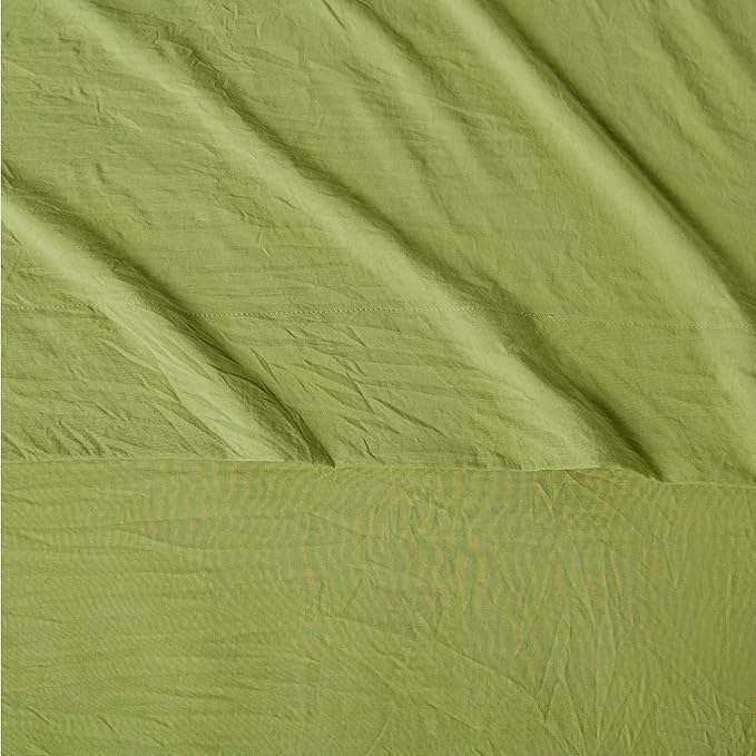 Amazon Basics Twin XL Bed Sheet, 3-Piece Bedding Set, Double Brushed Microfiber, Ultra Soft, Easy Care, Green
