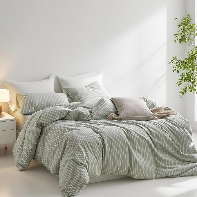 Nayoroom Green Striped Duvet Cover Queen Size 100% Washed Cotton White Pinstripe Duvet Cover 3 Pieces Soft Breathable Girls Dorm Bedding Set for All Seasons, Yarn Dyed Process