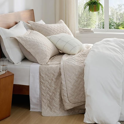 Bedsure Quilts Queen Size - Lightweight Bedspreads Queen Size with Basket Weave Pattern, Soft Quilt Bedding Set, Light Beige Comforter Set Coverlet for All Seasons with 2 Pillow Shams (90" x 96") | Skin-Friendly Soft, All-Season Comfort, Breathable, Li...