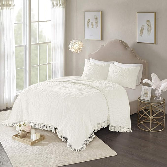 Madison Park Laetitia Lightweight 100% Cotton Quilt Set, Breathable Chenille Tufted, Shabby Chic Boho Medallion Design, Sham, Floral Ivory w/ Tassels, Full/Queen (90 in x 90 in) 3 Piece