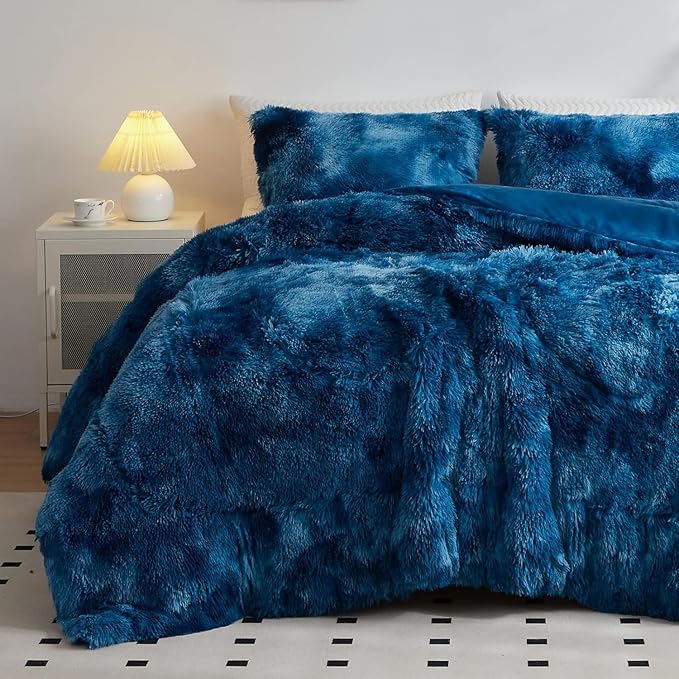 Wajade Faux Fur Plush White Comforter Set Fluffy Fuzzy Shaggy Bedding Set - 3PC Full/Queen Microfiber Soft Warm Quilt Set (Tie Dye Blue White, King)