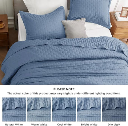 Bedsure Twin Quilt - Ultra Soft Twin XL Quilt Bedding for Dorm Decor, Lightweight All-Season Comforter, Mineral Blue Bedspread Coverlet with Clover Pattern, 68 x 86 Inches | Stitch-Free Quilting, Ultra Soft, Lightweight, Machine Washable, Pet-Friendly