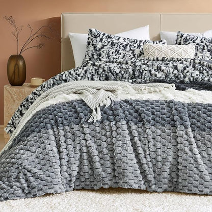Petrichor Fluffy King Comforter Set - Black and White Striped Faux Fur Blanket for King Bed, Ultra-Soft Warm Bedding for Winter & Fall, Cozy 3 Piece Bed Set (1 Comforter & 2 Pillowcases)