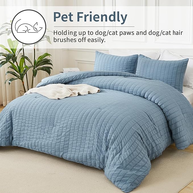 AveLom Seersucker King Comforter Set - 104x90, Grayish Blue, 3 Pieces - Machine Washable