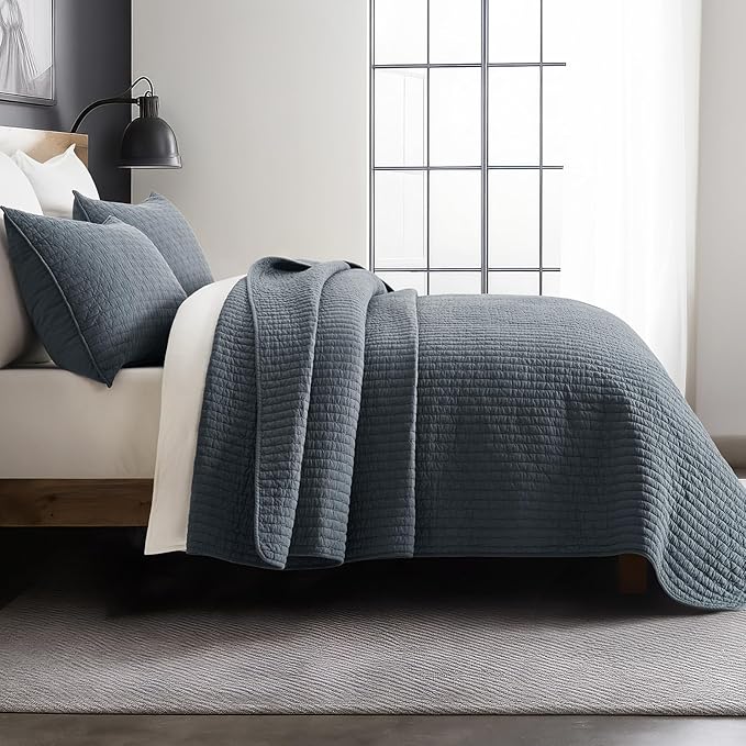 EVERGRACE Cross Stitch Pre-Washed Cotton Quilt Bedding Set King Size, Oversized 3 Pieces Lightweight Bedspread Coverlet for All Season, with 2 Matching Shams, Midnight Blue, 108"x96"