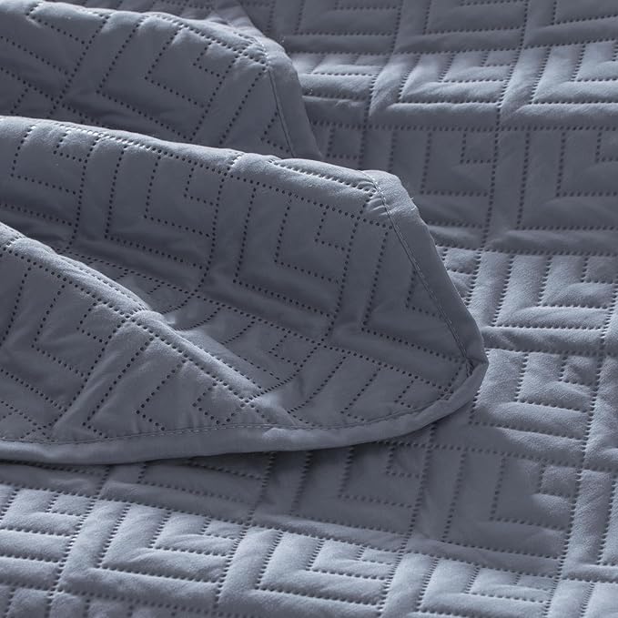 EXQ Home Quilt Set Twin Size Blue 2 Piece,Lightweight Soft Coverlet Modern Style Squares Pattern Bedspread Set for All Season(1 Quilt,1 Pillow Sham)