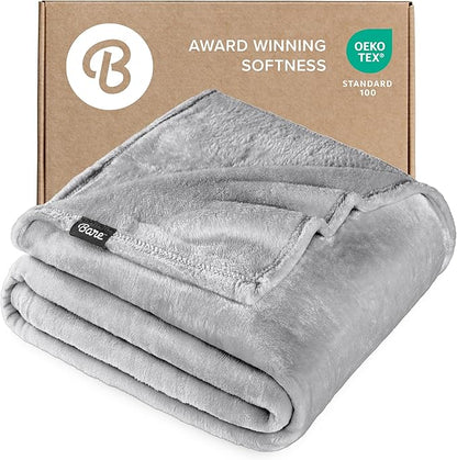 Bare Home Fleece Blanket - Twin/Twin Extra Long - Ultra-Soft Lightweight for Bed, Sofa, and Couch - Luxury Microplush - Cozy Warm Blanket (Twin/Twin XL, Light Grey)