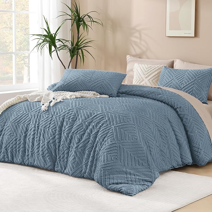 Andency Greyish Blue Comforter Oversized King Size Set 120''x98'', 3 Pieces Soft Boho Bedding Set & Collections, Tufted Fluffy Shabby Chic Bed Set for All Seasons (1 Comforter, 2 Pillowcases)