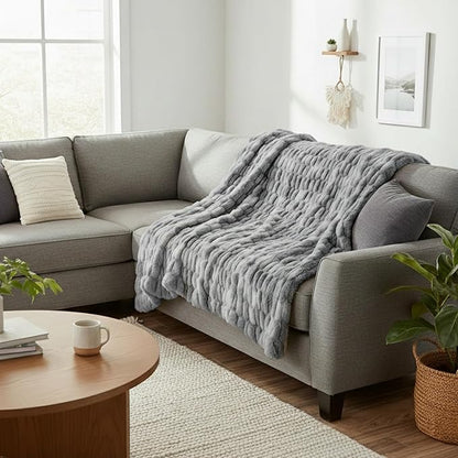 Lavish Home Oversized Ruched Faux Fur Blanket - 60x80-Inch Plush Polyester Faux Fur Queen-Size Throw for Sofas and Beds - Luxurious Bedding (Silver)