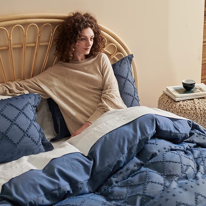 Bedsure Boho Duvet Cover Queen Size - Navy Breathable & Soft Boho Bedding, Machine Washable Comforter Cover for All Seasons, Includes 1 Duvet Cover 90"x90" with 2 Pillow Shams & Zipper Closure