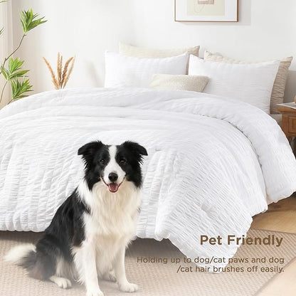 AveLom Seersucker White Comforter Set Full, 3 Pieces- 100% Soft Washed Microfiber Lightweight Comforter with 2 Pillowcases, All Season Down Alternative Bedding Set (80x90 inches)