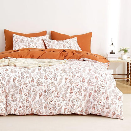 Wake In Cloud - Floral Duvet Cover Set, Botanical Vintage Flower Coquette Cottagecore Aesthetic for Women Teen Girls, Soft Lightweight Bedding, 3-Piece, Terracotta, Queen Size