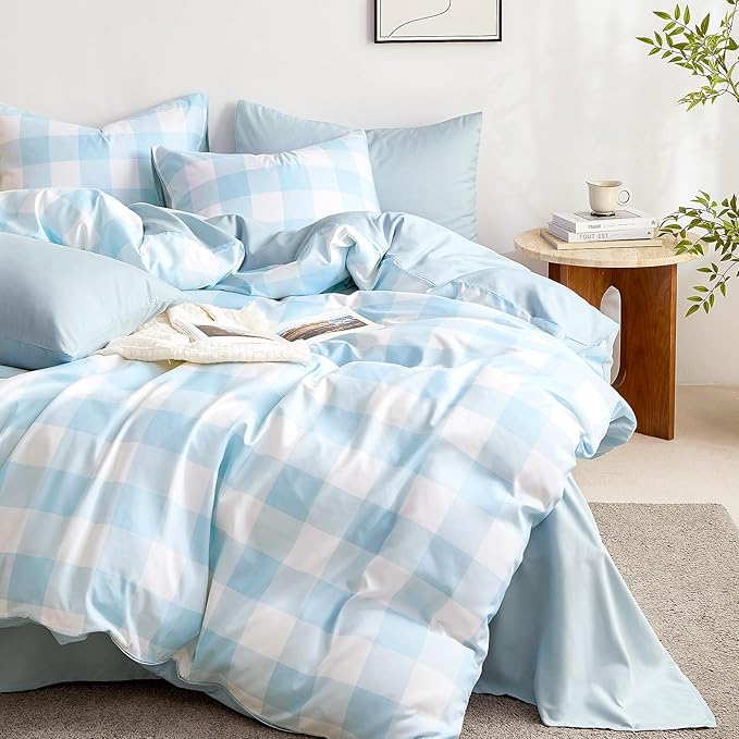 Wake In Cloud - Gingham Comforter Set, Plaid Buffalo Check Checkered Cottagecore Cute Geometric, Soft Lightweight Bedding, 3 Pieces, Light Blue White, Full Size