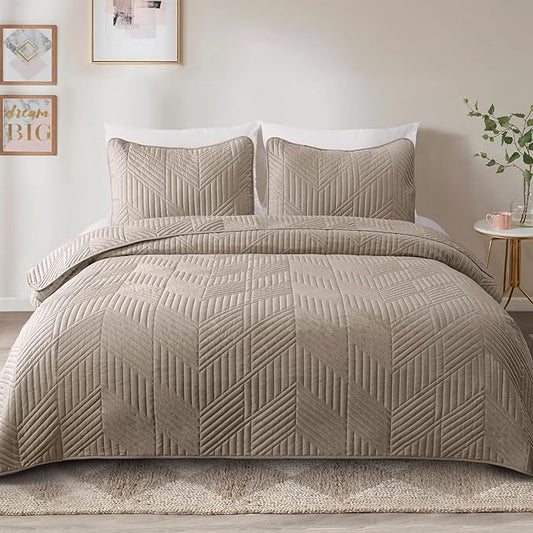 Exclusivo Mezcla Ultrasonic Twin Quilt Bedding Set, Lightweight Taupe Bedspreads Soft Modern Geometric Coverlet Set for All Seasons (1 Quilt and 1 Pillow Sham)