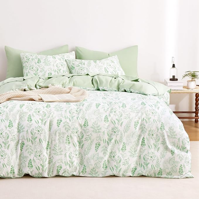 Wake In Cloud - Floral Duvet Cover Set, Botanical Vintage Flower Coquette Cottagecore Aesthetic for Women Teen Girls, Soft Lightweight Bedding, 3-Piece, Light Green, Queen Size