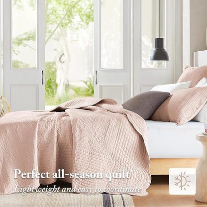 Madison Park King Quilt Set Damask Coverlet Set for King Size Bed, Cottage Oversized Quilt Set, Scallop Edge, All Season, Pre-washed Cotton-Filled King Size Quilt, Tuscany, King/Cal King Blush 3 Piece