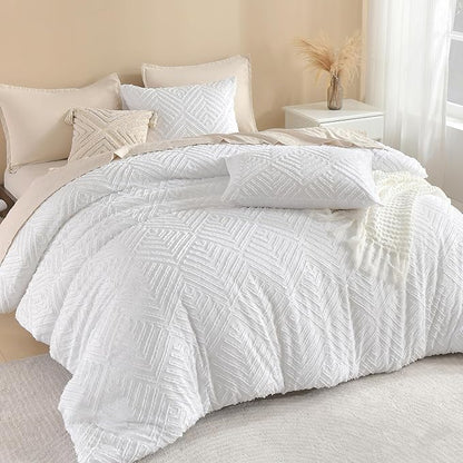 Litanika California King Comforter Set White, 3 Pieces Tufted Boho Farmhouse Bedding Comforter Sets, Lightweight Fluffy Comforter Bed Set All Season (104x96In Comforter & 2 Pillowcases)