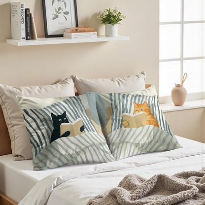 Funny Cat Reader Book Throw Pillow Cover 18 x 18 Set of 2, Gifts for Book Lovers, Reading Nook Corner Decor, Preppy Floral Black Orange Tabby Tuxedo Cats Bookish Pillowcase（03）