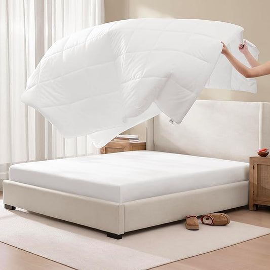 UGG Danielle Comforter Duvet Insert Cooling Lightweight Down Alternative Hypoallergenic Washable Quilted Fluffy Comforter Blanket Corner Tabs for Duvet Cover, King/California King, Bright White