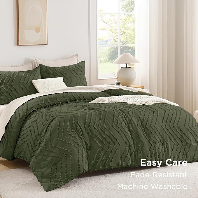 Andency Olive Green Oversized Super King Comforter Set 120x120, Extra Large King Size Comforter Oversize Boho Soft Warm Bedding Comforter Sets, 3 Pieces Aesthetic Chevron Textured Bedding Set