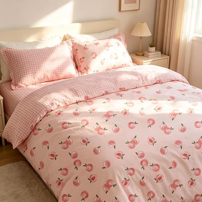 Pink Peach Comforter Set Queen Size, Cute Fruit Soft Microfiber Bedding Set with Pink Plaid Backn, 3Pieces All Season Lightweight Summer Comforter Set for Girls