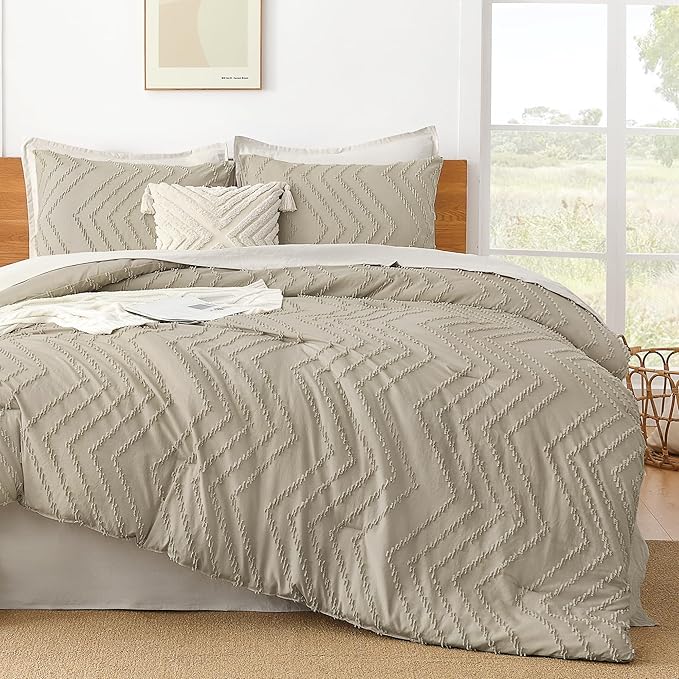 Litanika Comforter Super King Size Set Oatmeal, 3 Pieces Chevron Tufted Solid Bedding Comforter Sets, Fluffy Bed Set