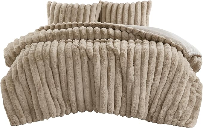 Madison Park Jasmine Queen Comforter Set, Luxurious Reversible Faux Fur Plush Ribbed Velvet Bedding, Fuzzy Thick Warm Winter Comforter, Super Soft Fluffy 3-Piece Set Taupe