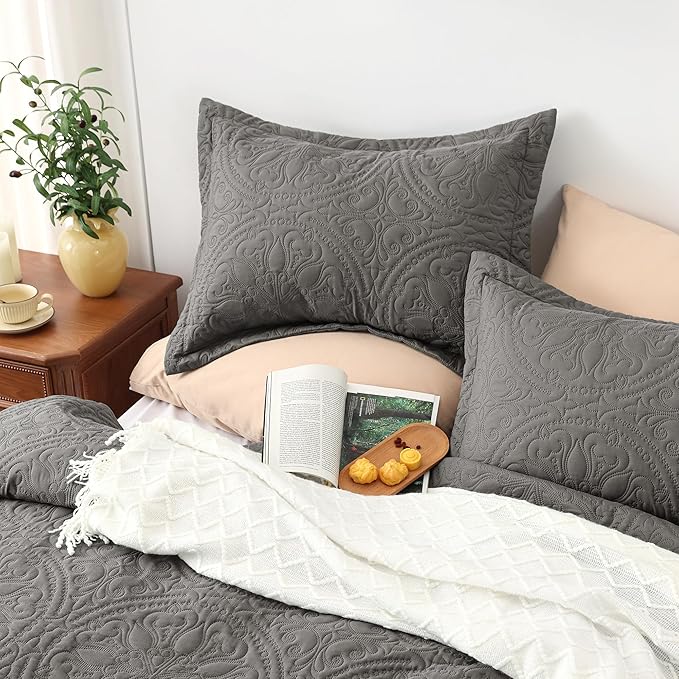 EXQ Home Quilt Set Full Queen Size Grey 3 Piece,Lightweight Soft Coverlet Mandala Flower Pattern Bedspread Set for All Season(1 Quilt,2 Pillow Shams)