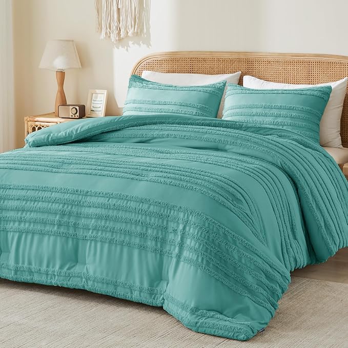 BEDELITE Boho Comforter Set Queen Size, Aqua Tufted Striped Bed Set 3 Pieces, Soft Vintage Farmhouse Comforter for All Seasons, Boho Home Decor,Fluffy Jacquard Bedding with 2 Pillow Shams