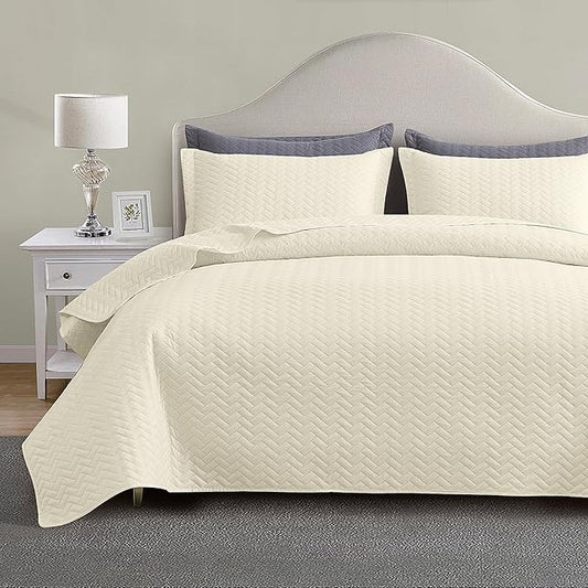 Maple&Stone Quilt Set Twin/Twin XL, Lightweight Off-White Bedspread Ultrasonic Chevron Pattern Light Coverlet for All Season Comforter Bedding Decor - 2 Piece Twin Extra Long Bed Cover Sets