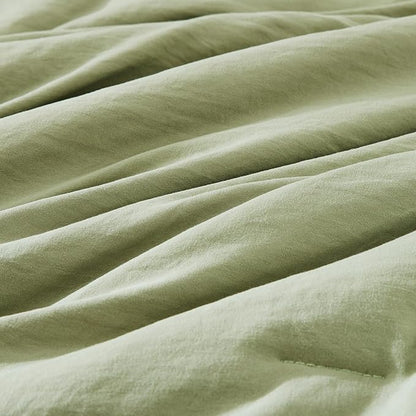 WRENSONGE Super King Comforter Set - 7 Pieces Sage Green Soft Bed in a Bag Super King with Fitted Sheet, Flat Sheet, 2 Pillow Shams, and 2 Pillowcases- Warm Bedding Sets for All Season