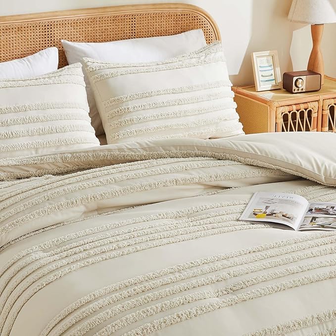 BEDELITE Boho King Size Comforter Set - Beige Tufted Striped Bed Set 3 Pieces, Soft Vintage Farmhouse Comforter for All Seasons, Boho Home Decor,Fluffy Jacquard Bedding with Pillow Sham