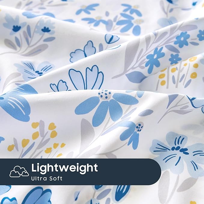 Wake In Cloud - Floral Pillow Cases, Botanical Flower Coquette Cottagecore Shabby Chic Aesthetic, Set of 2 Soft Pillowcases Pillow Shams Covers, Blue White, Standard Size 20x26 Inches