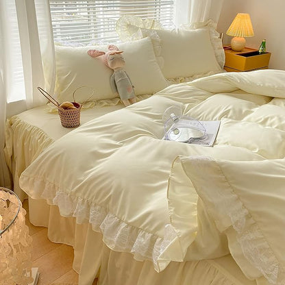 MOOWOO Chic Ruffle Lace Polyester Duvet Cover Set -Girl Yellow Bedding-3 Piece Queen Duvet Cover with Zipper Closure -Ultra Soft and Light Weight(Light Yellow, Queen)