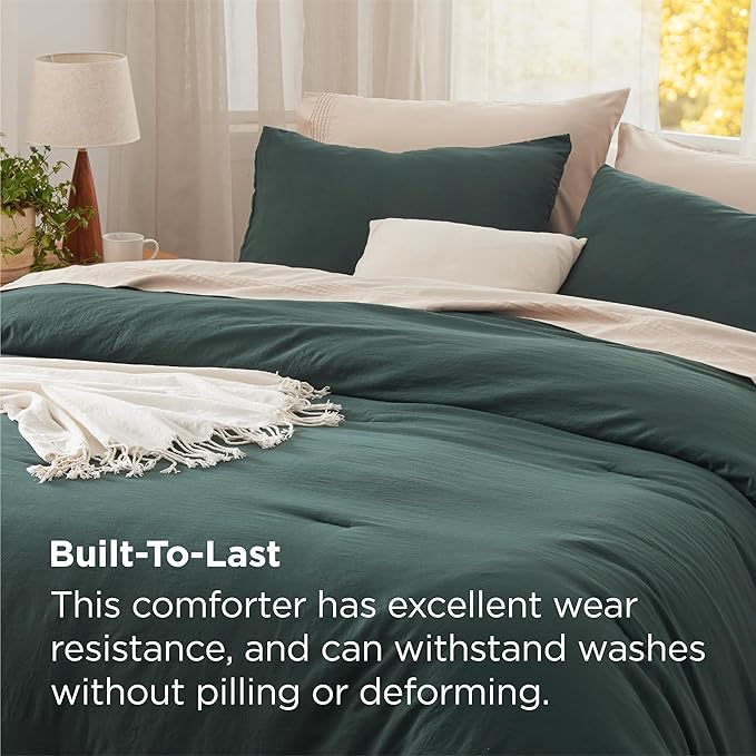 Bedsure Queen Comforter Set, Forest Green Soft Prewashed Bedding for All Seasons, 3 Pieces GentleSoft™ Bed Set, 1 Lightweight Comforter (90"x90") and 2 Pillowcases (20"x26")