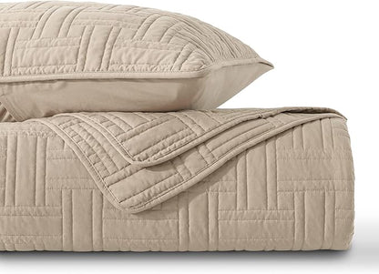 California Oversized Quilt King Size Bedding Sets with Pillow Shams, Beige Lightweight Soft Bedspread Coverlet, Cal Super Quilted Blanket Thin Comforter Bed Cover for All Season, 118x106 inches