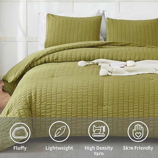 AveLom Olive Green Seersucker King Comforter Set - 104x90, 2 Pillowcases 20x36