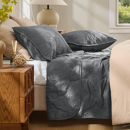 Bedsure King Quilt - Dark Grey Bedspread King Size & Lightweight Comforter, Modern Coverlet with Mandala Pattern, Ultra Soft All-Season Bedding, 106 x 96 Inches | Stitch-Free Quilting, Ultra Soft, Lightweight, Machine Washable, Pet-Friendly