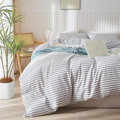 Striped Comforter Set Twin XL Size Grey White Stripes Pattern Comforter Fluffy Bed Set for Men Boys 3 Pieces Lightweight Bedding Comforter Set for All Seasons Soft Fluffy Comforter with 2 Pillowcases