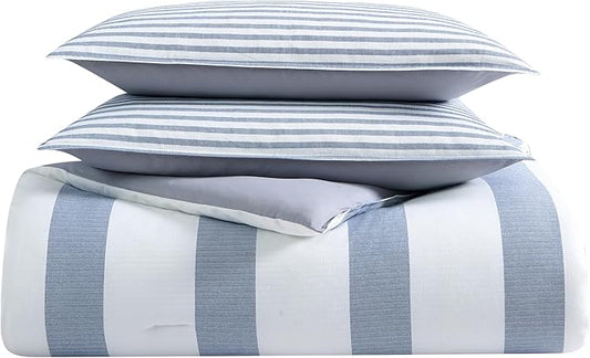 Nautica - Queen Comforter Set, Soft & Breathable Cotton Bedding with Medium Weight Feel, Reversible 3 Piece Bed Set with Matching Pillowcases (Fairwater Blue)