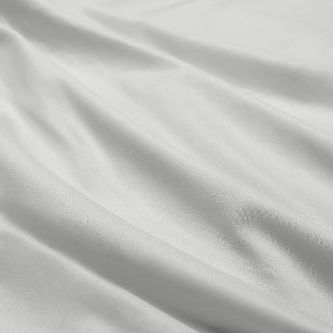 Clara Clark 5 Piece Twin Bed Sheet Set - Silver, Microfiber, Luxury Hotel Quality, Deep Pocket, Fade Resistant, 1800 Thread Count, Breathable, 3 Pillowcases & Fitted & Flat Sheet