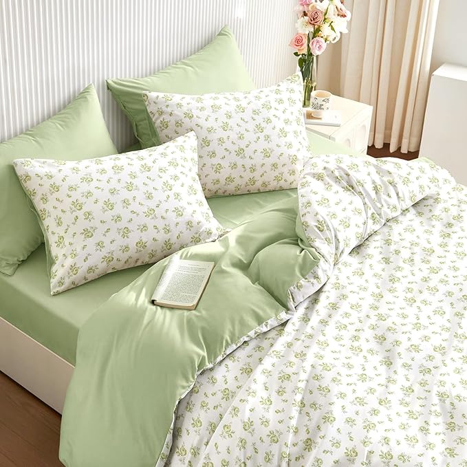 Wake In Cloud - Coquette Duvet Cover Set, Floral Cottagecore Flower Shabby Chic Cute Aesthetic, Soft Lightweight Bedding for Women Teen Girls, 3-Piece, White Green, Full Size