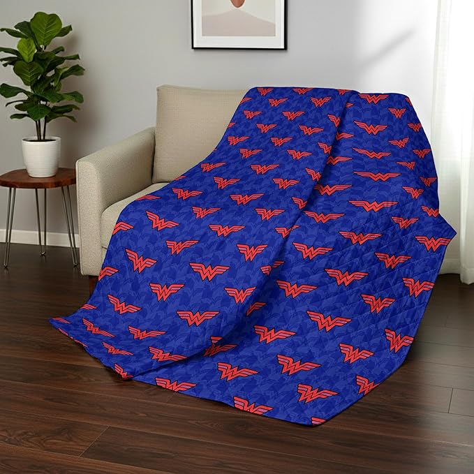Northwest Warner Bros Wonder Woman Wonder Pop Quilted Throw Blanket, Comfy Throw, Adults Boys Girls, Soft Lightweight Bedding for Bed, or Couch, 60 x 80 inches