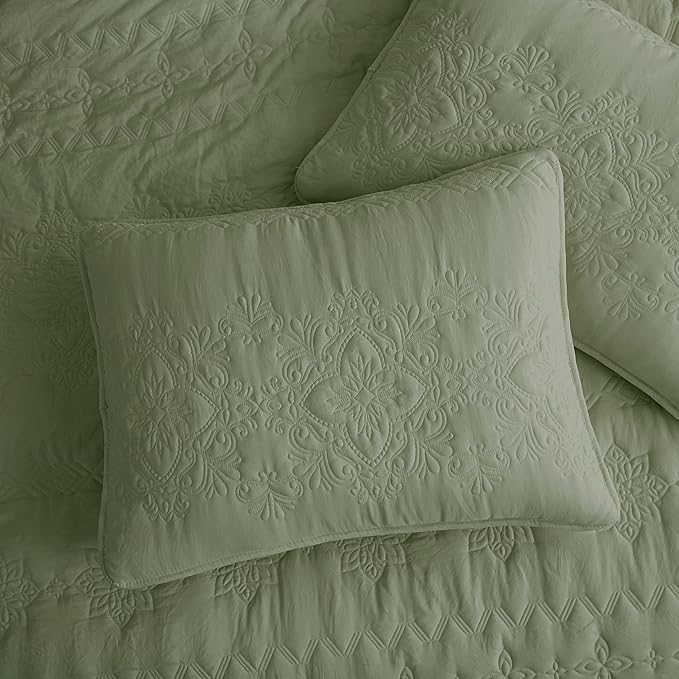 Boho Sage Green Quilt King Size Bedding Sets with Pillow Sham, Bohemian Lightweight Soft Bedspread Coverlet, Farmhouse Floral Vintage Thin Comforter Bed Cover All Season, 3 Pieces, 104x90 inches